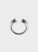 Silver Kiss Small Ring